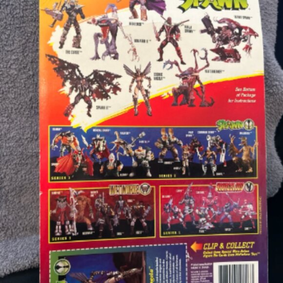 Todd McFarlane's Spawn Cosmic Angela Figure in Box - Picture 4 of 4